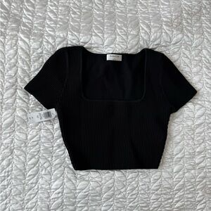 Babaton Black Ribbed Square-Neck Short Sleeve Crop